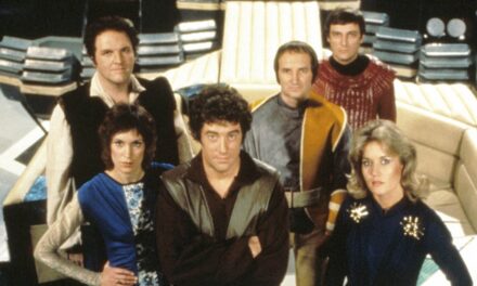 L&rsquo;émission emblématique de la BBC saluée comme la « meilleure émission de science-fiction de tous les temps » sera redémarrée avec la star de Doctor Who