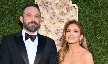 Jennifer Lopez et Ben Affleck pivotent une fois de plus avec la vente de leur ancienne maison pour 52 millions de dollars – nouveaux détails