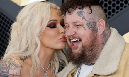 Jelly Roll révèle un effet secondaire intime affectant sa femme Bunnie XO alors qu&rsquo;il confirme une perte de poids de 275 livres