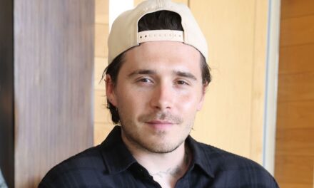 Que diriez-vous de Brooklyn Peltz Beckham est occupé avec une « aventure brûlante » – exclusif
