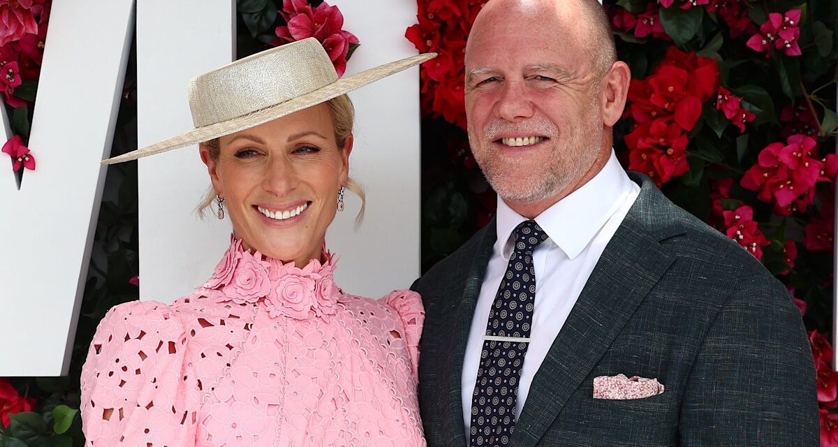 Zara Tindall est la fille en or d&rsquo;Australie sur des photos adorées avec son mari Mike – photos