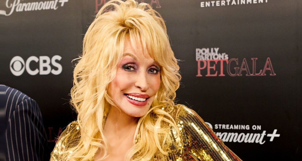 Dolly Parton révèle son retour suite à des problèmes de santé : « Quelque chose de nouveau »