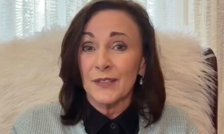 Shirley Ballas transportée d&rsquo;urgence à l&rsquo;hôpital après s&rsquo;être cognée la tête lors d&rsquo;une chute « effrayante »