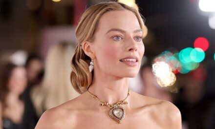 La robe nue gothique de Margot Robbie vient d&rsquo;apporter une tenue risquée en 2026