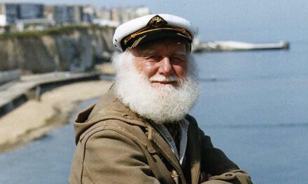 Le vrai nom de la star de Only Fools and Horses, Buster Merryfield, qu&rsquo;il a emporté dans la tombe