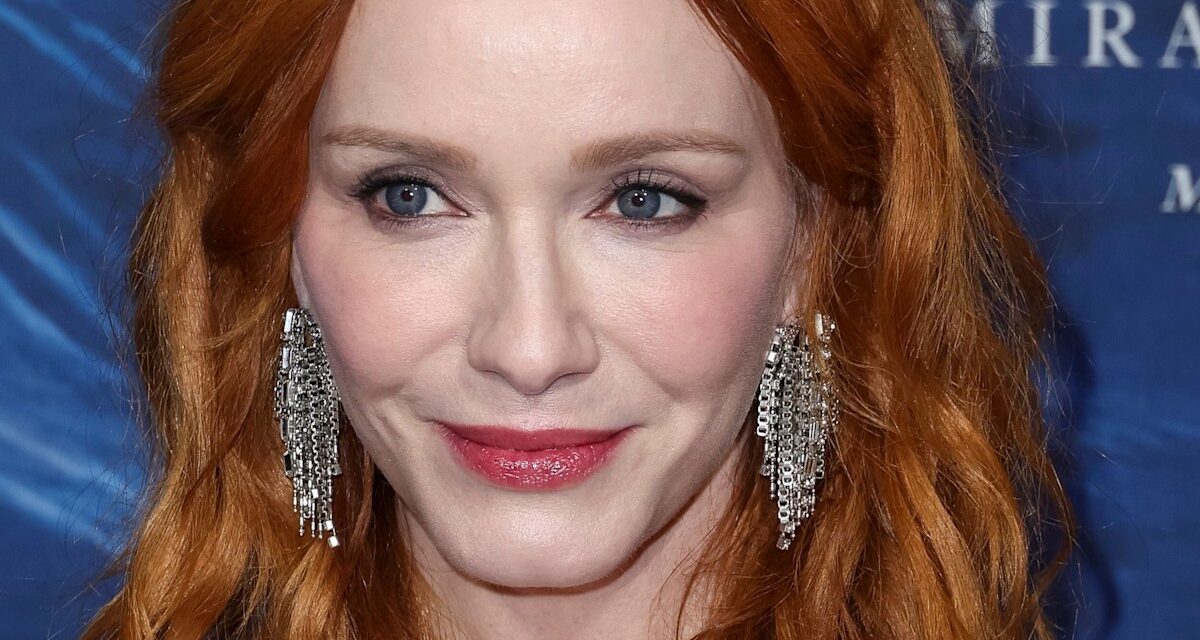 Christina Hendricks parle d' »incertitude » dans un message personnel très honnête sur l&rsquo;année de test