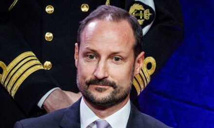 Le prince héritier Haakon brise le silence avant le procès de son beau-fils avec un message « difficile »