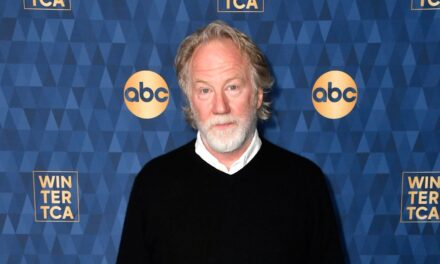 Timothy Busfield se rend à la police au milieu d&rsquo;allégations de maltraitance d&rsquo;enfants