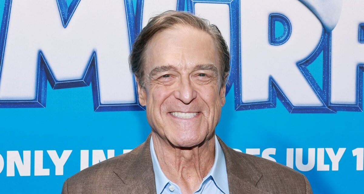 Le parcours de perte de poids de John Goodman en photos : comment l&rsquo;acteur a perdu 200 livres à 73 ans