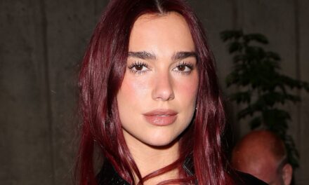 Les couleurs de cheveux les plus populaires cette année – du blond burberry à l&rsquo;argenté métallique