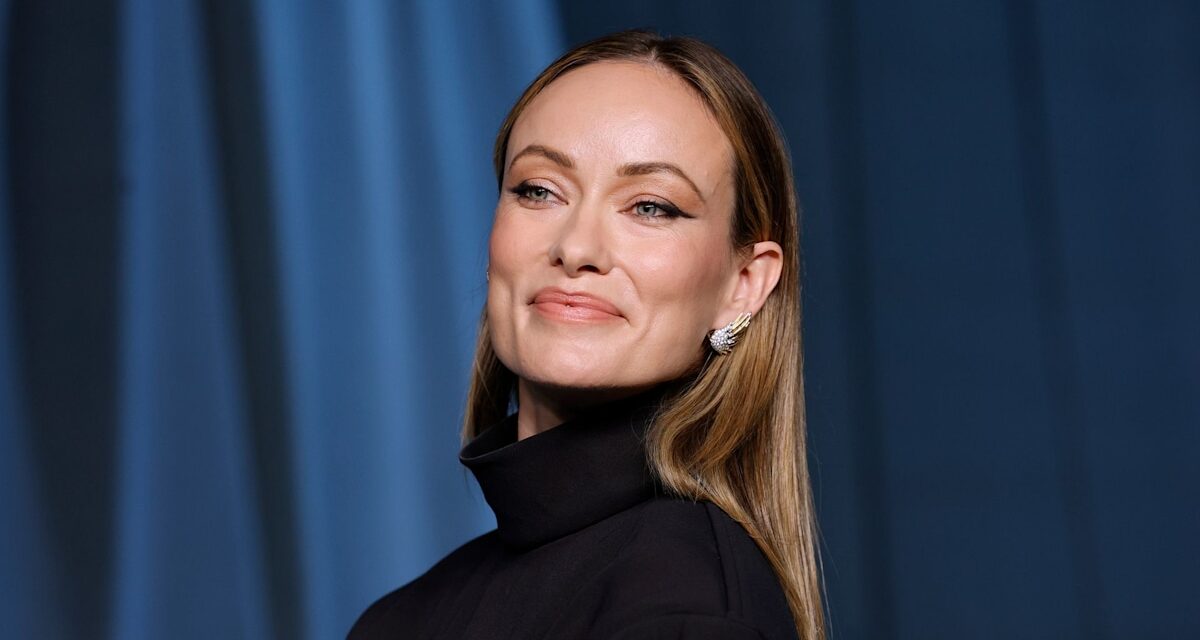 Olivia Wilde est éblouissante dans une robe transparente en dentelle à Sundance