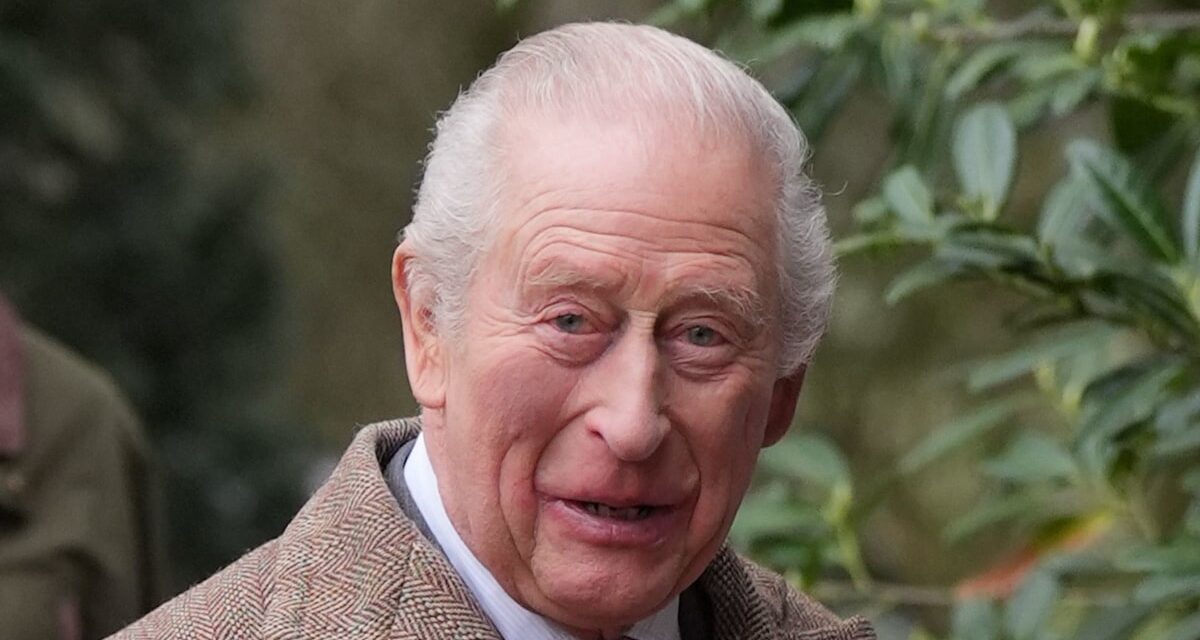 Le roi Charles retrouve sa sœur la princesse Anne à Sandringham pour une sortie à l&rsquo;église