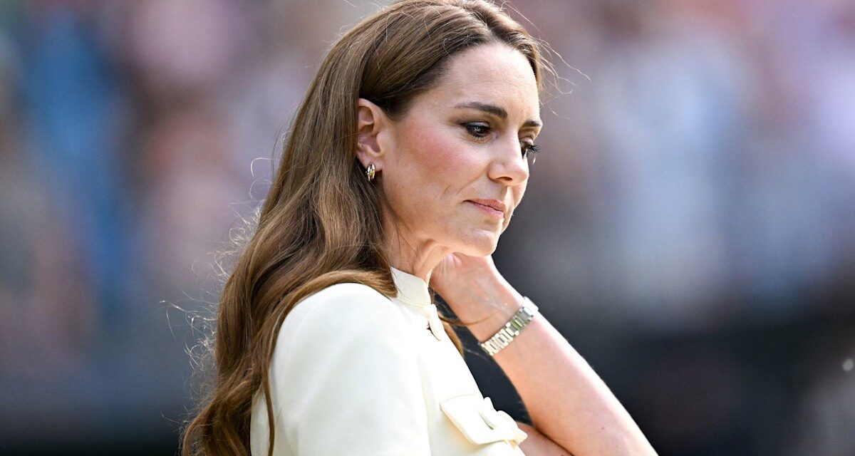 Kate Middleton redonne vie à un bijou d&rsquo;anniversaire rarement porté pour son apparition au château de Windsor