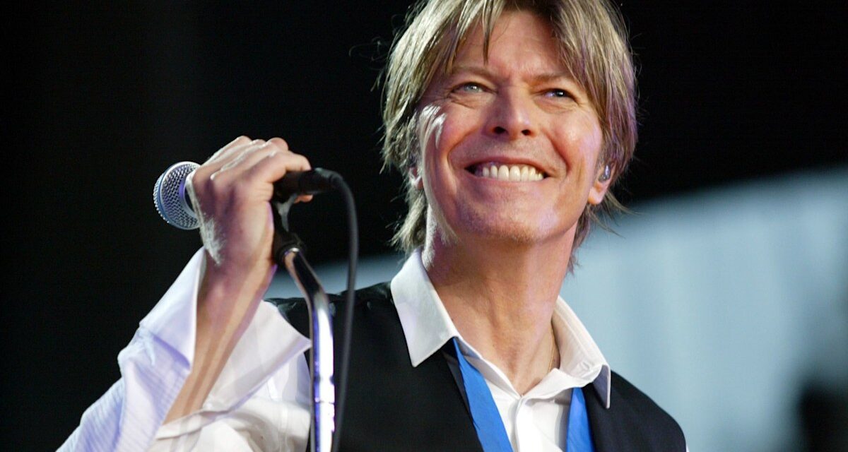 Rencontrez les enfants de Davie Bowie – dont sa fille musicienne qui suit ses traces