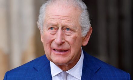 La ferme secrète du roi Charles des Cotswolds du XVIIe siècle dans laquelle il ne vit même pas