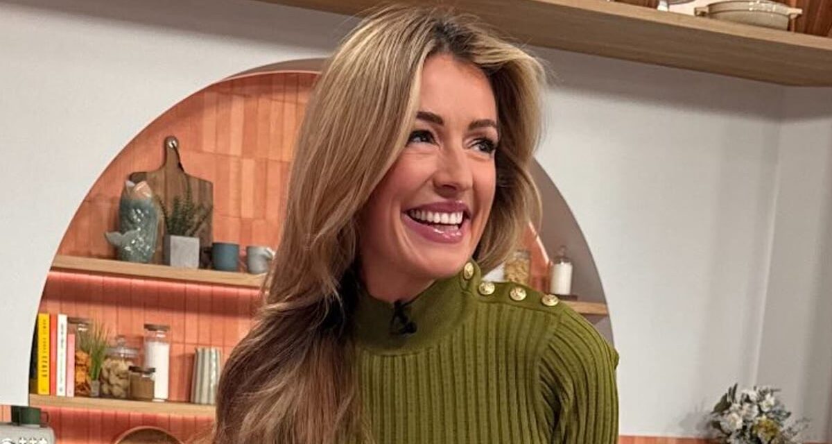 La nouvelle robe chic de Cat Deeley pourrait sortir tout droit du placard de Kate Middleton – achetez le look