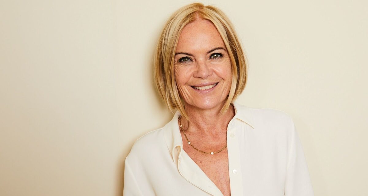 Les conseils de Mariella Frostrup pour les cheveux fins et crépus de la quarantaine