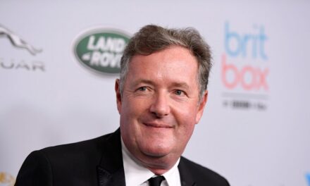 Piers Morgan hospitalisé après une opération majeure à la hanche suite à une chute