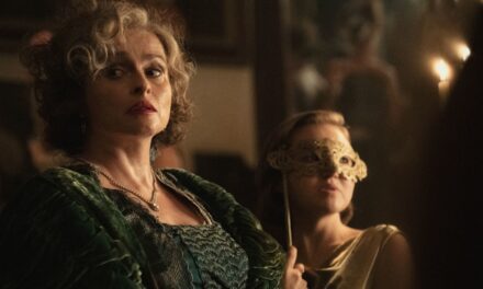 Helena Bonham-Carter révèle un rituel inhabituel sur le tournage de Seven Dials d&rsquo;Agatha Christie