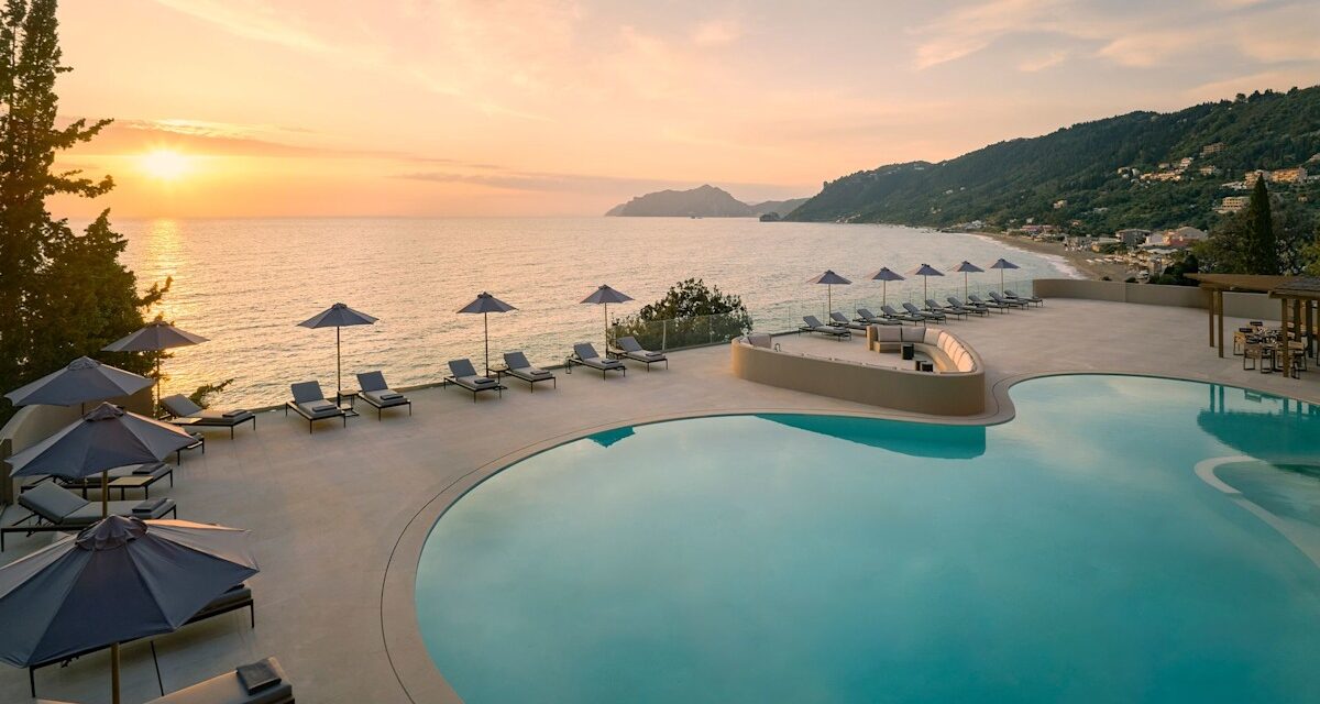 Pourquoi l&rsquo;hôtel le plus frais de Corfou est une classe de maître en matière de luxe tranquille et de vues à couper le souffle