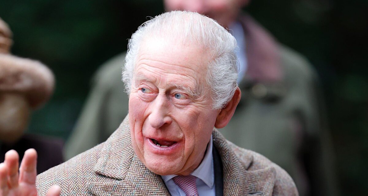 Le roi Charles « se soucie vraiment » et est toujours « directement au téléphone » pour aider les gens – alors qu&rsquo;un initié révèle à quoi ressemble vraiment le monarque