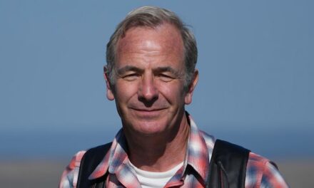 Robson Green semble méconnaissable sur une photo découverte d&rsquo;un rôle oublié des années 90