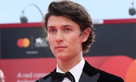 Le comte Nicolas célèbre le Nouvel An dans sa maison d&rsquo;enfance au château de Schackenborg – voir photos