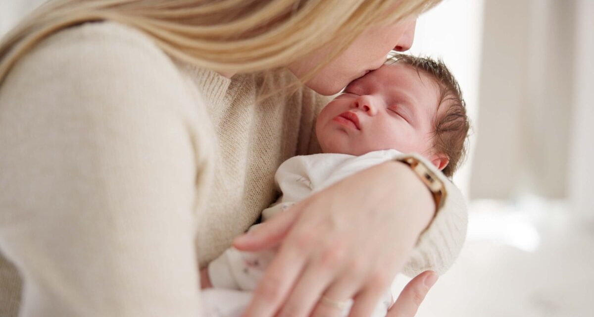 Quelle est la règle 5-8 pour les bébés ? Le hack du sommeil soutenu par la science expliqué