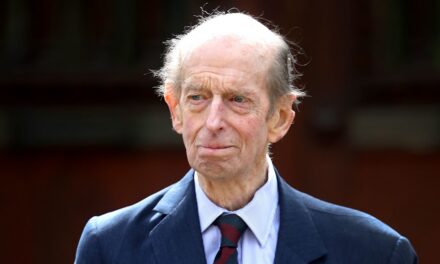 Duc de Kent, 90 ans, photographié lors de rares fiançailles royales