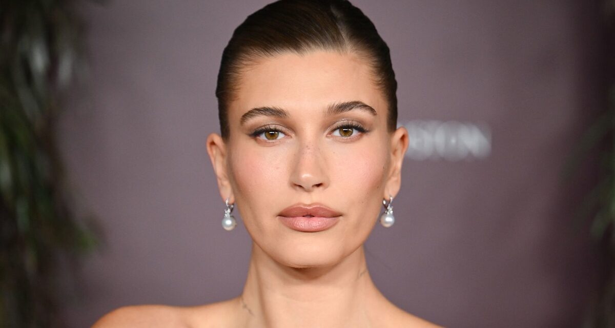 Les hauts corset sont la tendance approuvée par Hailey Bieber pour le printemps 2026 – ce sont les meilleurs à acheter maintenant