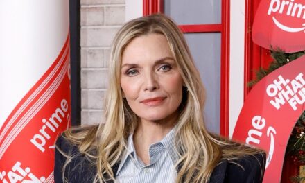 Michelle Pfeiffer partage un rare aperçu de la vie de famille dans un contexte de changement de carrière majeur
