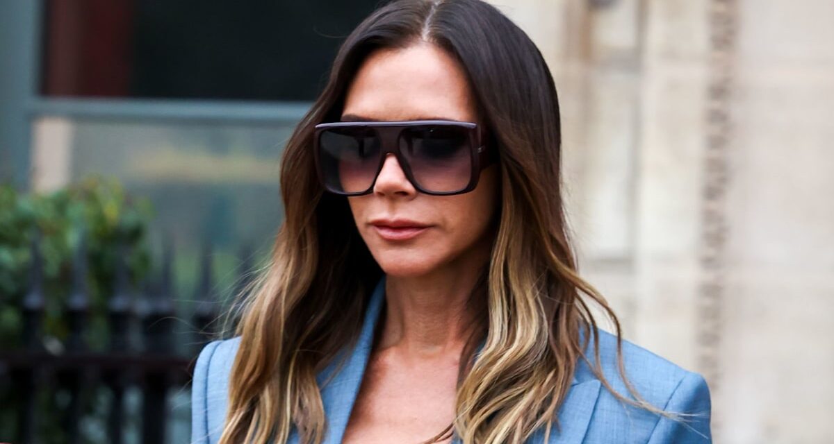 Victoria Beckham a d&rsquo;abord adopté la tendance Skims dans une mini-robe moulante en forme de sablier – en voici la preuve