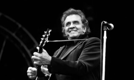 Rencontrez les six frères et sœurs de Johnny Cash, dont le célèbre frère musicien qui a marqué trois succès dans le top 10