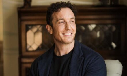 EXCLUSIF : Le Dr David Jack partage ses petits luxes, des bateaux charters à un chef privé en numérotation abrégée