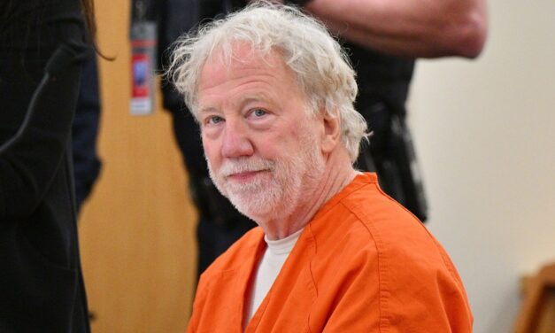 Timothy Busfield inculpé de plusieurs accusations d&rsquo;abus sexuels sur des enfants – ce que cela signifie et que se passera-t-il ensuite