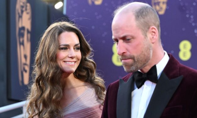 Le prince William révèle qu&rsquo;il n&rsquo;est « pas dans un état calme » alors qu&rsquo;il arrive aux BAFTA avec Kate Middleton au milieu d&rsquo;une crise royale
