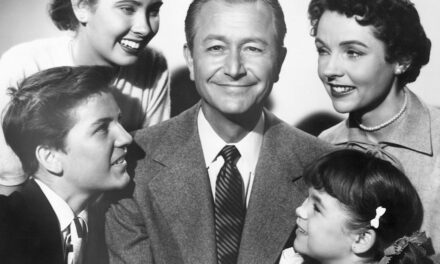 Dans la vie troublée de l&rsquo;actrice de l&rsquo;âge d&rsquo;or d&rsquo;Hollywood, Lauren Chapin, décédée à 80 ans