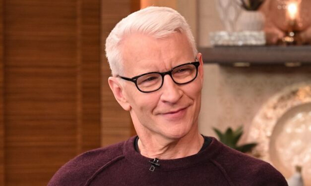 Anderson Cooper quitte CBS dans un geste choquant