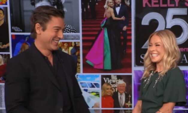 David Muir partage un rare aperçu de sa vie personnelle en révélant sa tradition inattendue chez Kelly Ripa