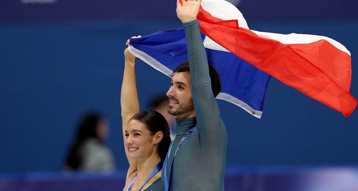 Dans la polémique qui empoisonne Laurence Fournier Beaudry et Guillaume Cizeron, qui viennent de battre les danseurs sur glace olympiques américains