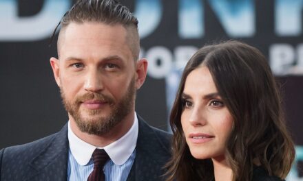 La transformation physique de Tom Hardy suscite la meilleure réponse de la part de la célèbre épouse Charlotte Riley