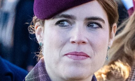 La princesse Eugénie a eu des ennuis à cause de la photo qu&rsquo;elle a prise de son père Andrew Mountbatten-Windsor