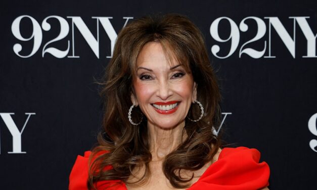 Susan Lucci, 79 ans, révèle la façon simple avec laquelle elle reste si jeune : « J&rsquo;aurais aimé commencer plus tôt » — exclusivité