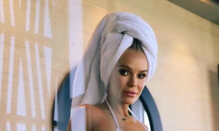 Le régime corporel en bikini « époustouflant » d&rsquo;Amanda Holden pour rester en forme à 55 ans