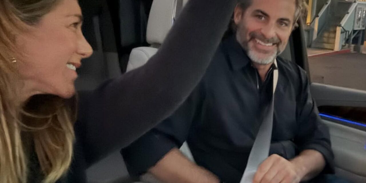 Jennifer Aniston partage une nouvelle photo avec son petit ami Jim Curtis, un aperçu de la première Saint-Valentin ensemble