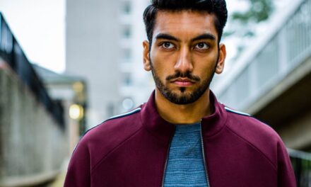 Les téléspectateurs saluent le drame en 6 parties de la BBC, Informer, comme le « meilleur drame policier britannique » lors de son retour sur iPlayer.