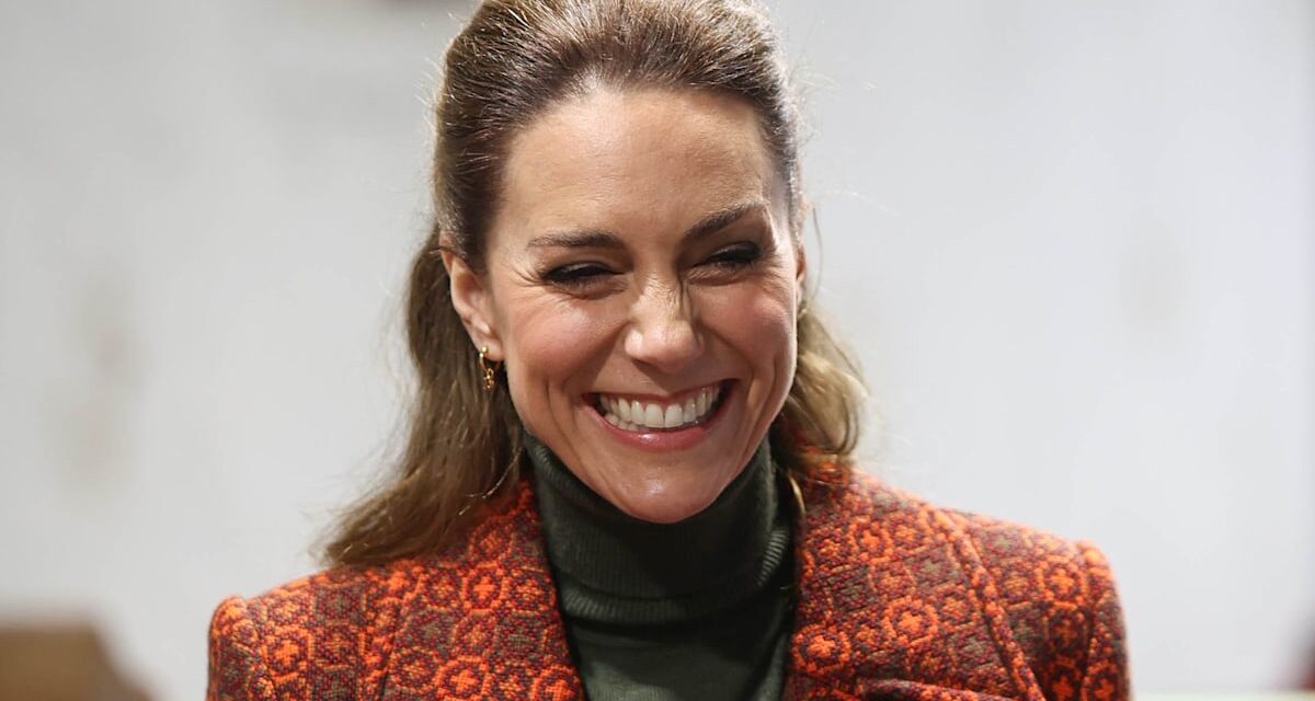 Kate Middleton défend la marque rendue célèbre par Meghan Markle lors de sa visite au Pays de Galles