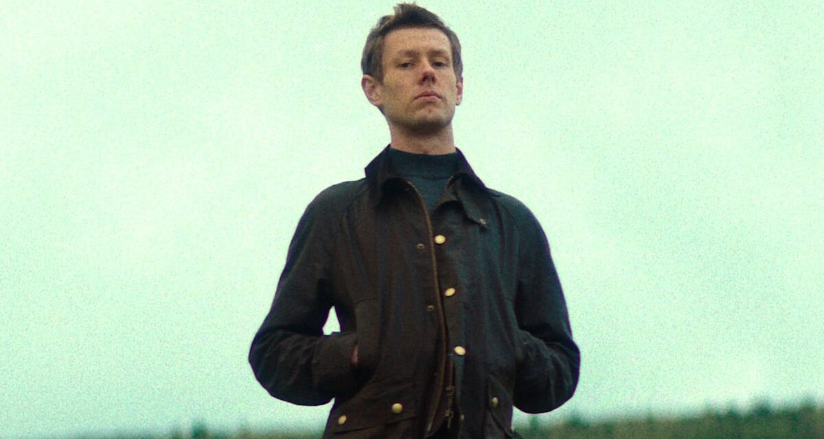 Les téléspectateurs de Netflix regardent en frénésie le drame «incroyable» Comment se rendre au paradis depuis Belfast avec une note de 93% pour Rotten Tomatoes