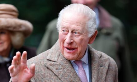 Le choix du roi Charles de photographier des événements officiels interdits par la défunte reine