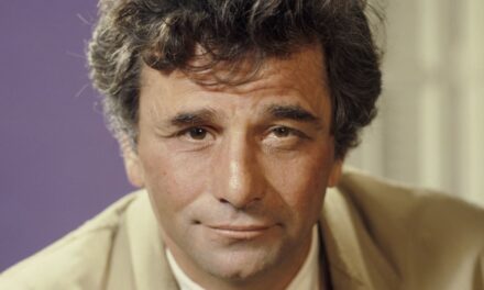 Rencontrez Catherine Falk, la fille du détective privé de la légende de Columbo, Peter Falk.